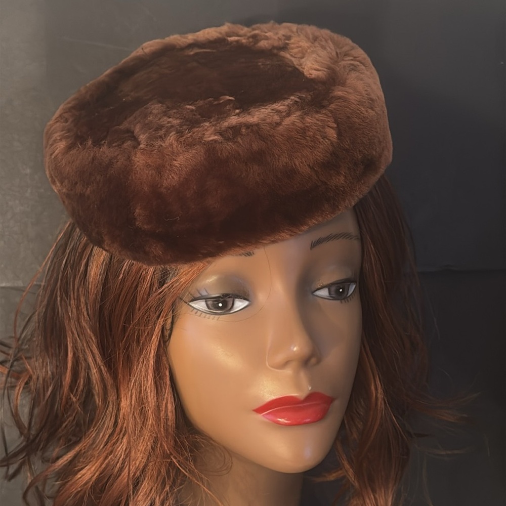 Vintage Mouton Shearling Fur Pill Box Hat - Picture 5 of 15
